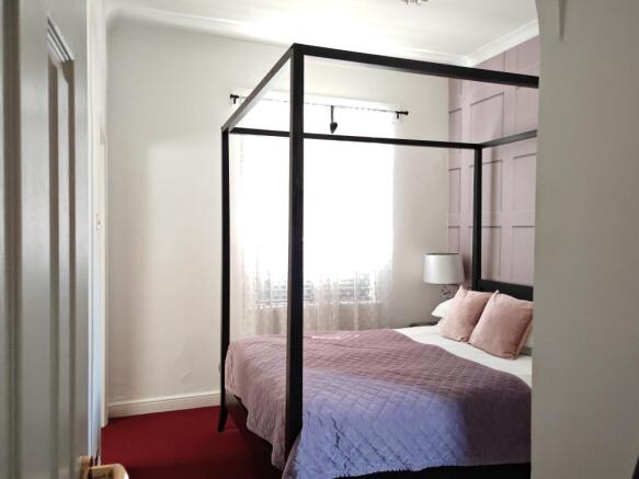 1 bed Apartment to rent Image 5