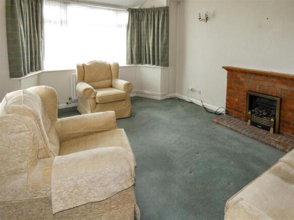 Cheam Road, Rustington photo 4