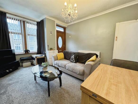 2 bed Terraced for sale Image 4