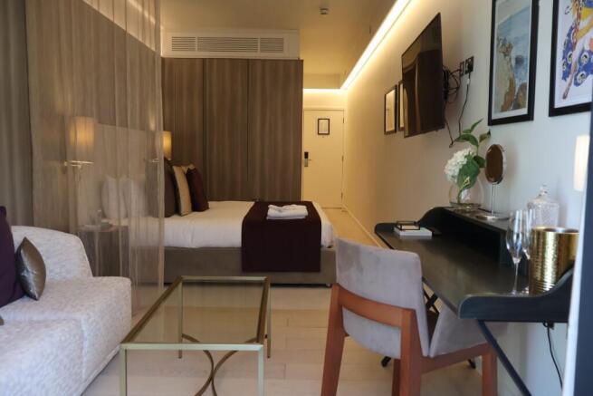 Standard Suite