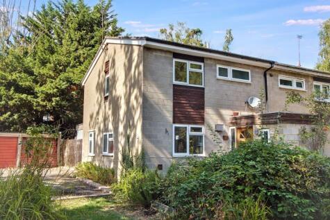 42 Antoneys Close, Pinner, Middlesex HA5 3LP