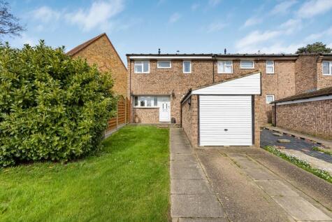 Allard Close, Waltham Cross, Hertfordshire, EN7