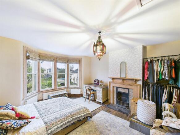 9 - 3 bedroom semi.jpg