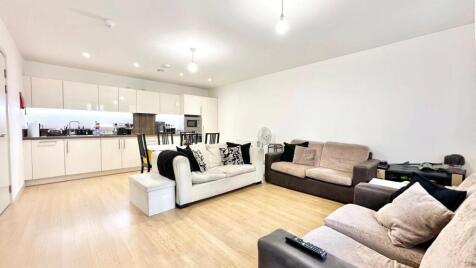Kingfisher Heights, 2 Bramwell Way, London