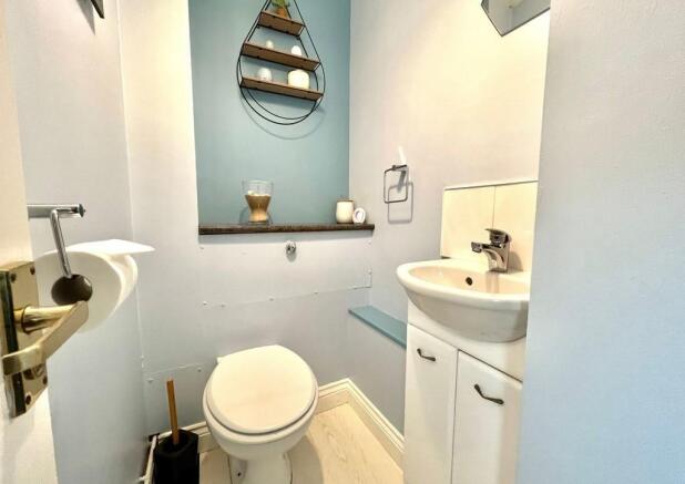 Photo 8
