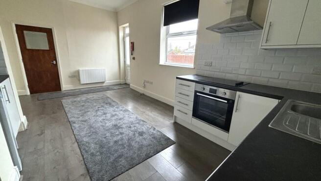Kitchen / Living ...