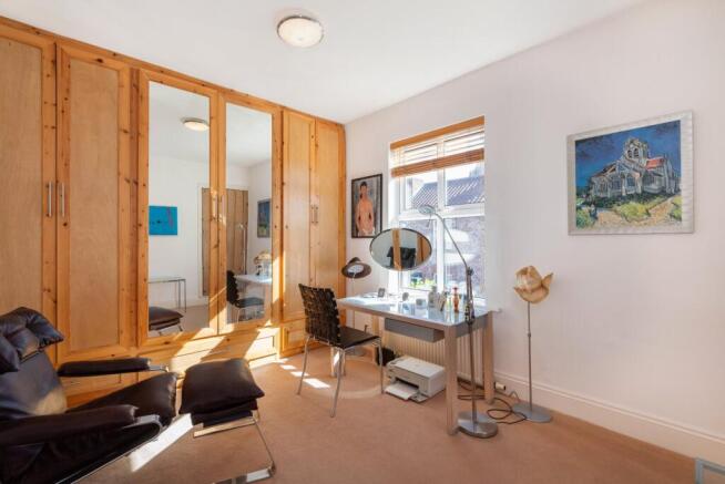 2 bed Terraced for sale Image 7