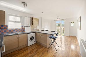 97a, Bathurst Gardens, London NW10 5JJ