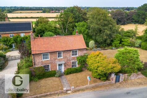 Buckenham Road, Strumpshaw