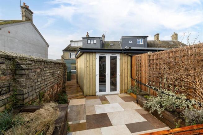 External Office/Workshop