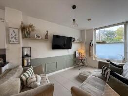 Flat 1, 11 Kingfisher House, Quarry Road, Tunbridge Wells TN1 2EY