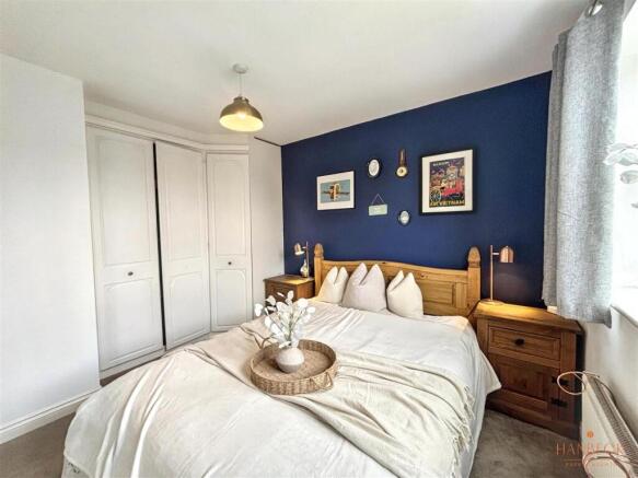 3 bed Detached for sale Image 11