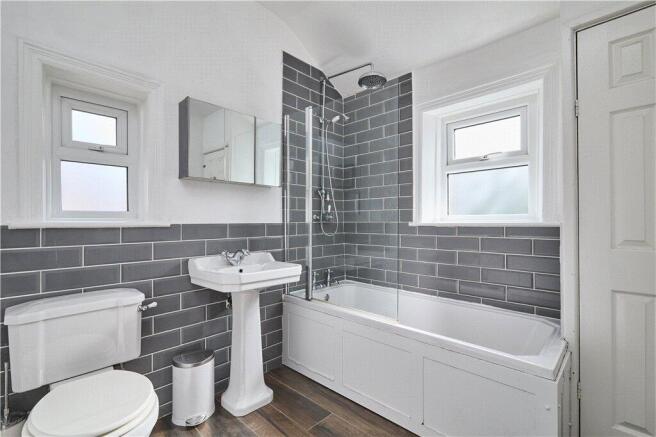 4 bed Terraced for sale Image 8