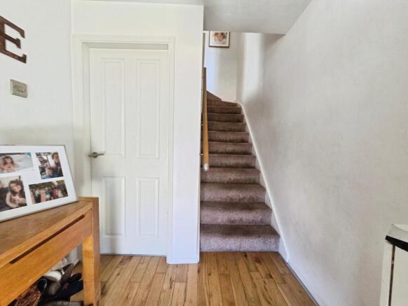 3 bed Terraced for sale Image 8