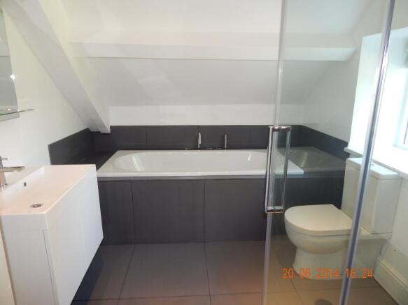 Bedroom 1 Ensuite
