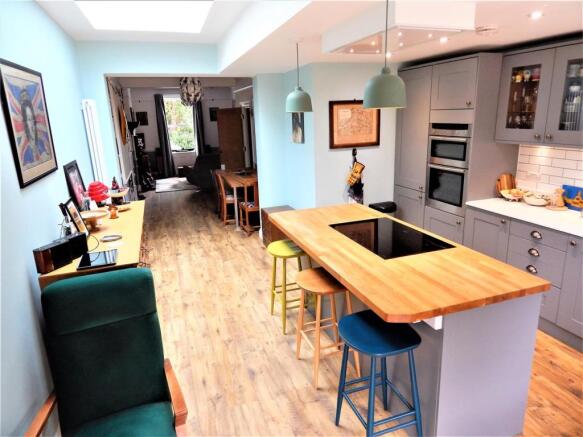 Kitchen/Breakfast Room