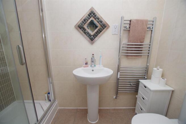 En-Suite Shower