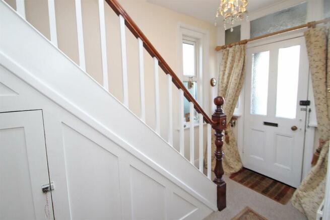 Hallway.jpg