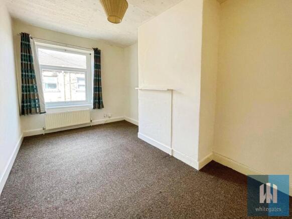 1 bed Terraced to rent Image 7