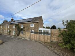2, Smallway, Galhampton Hill, Galhampton, Yeovil BA22 7AE