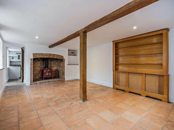 8666823-interior1...