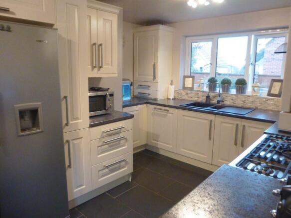 Fitted Kitchen