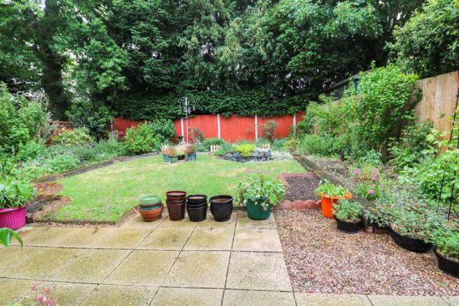 Garden Field, Hatfield Peverel, Chelmsford photo 2