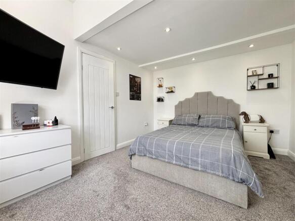 3 bed End of Terrace for sale Image 12