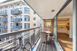 Flat 3, Ink Works Court, Bell Yard Mews, London SE1 3UX