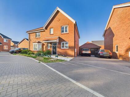 Jerome Row, Shinfield, RG2