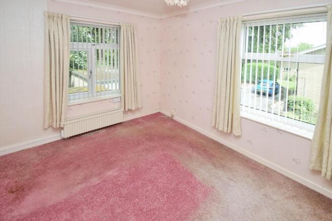 2 bed Apartment for sale Image 8