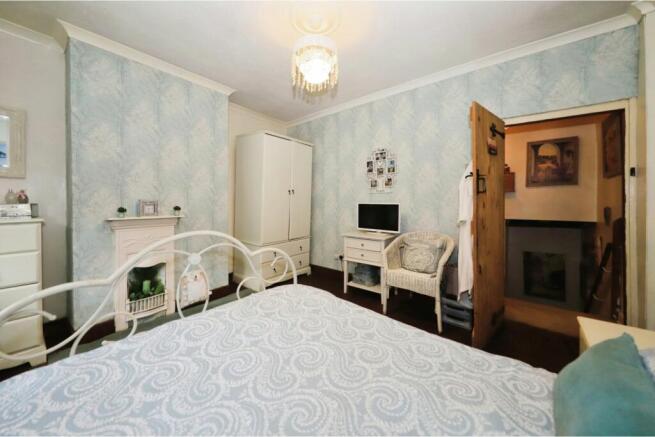 Photo 11