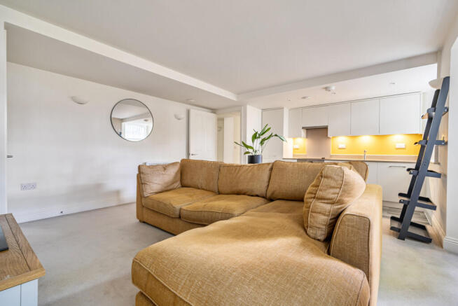 London Road, Reading, Berkshire, RG1 photo 4