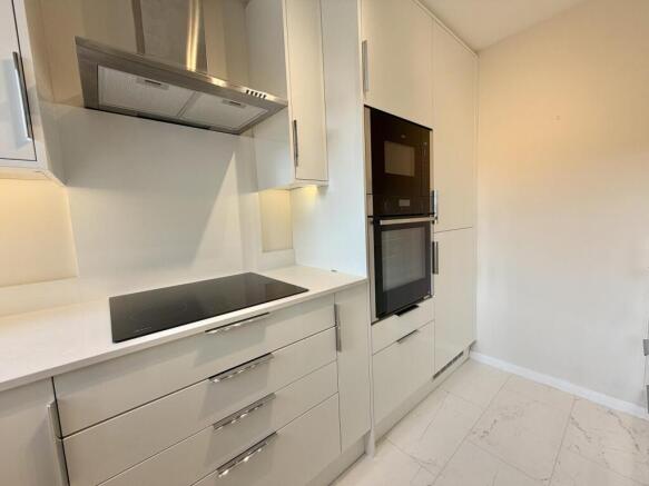 1 bed Retirement Property for sale Image 4