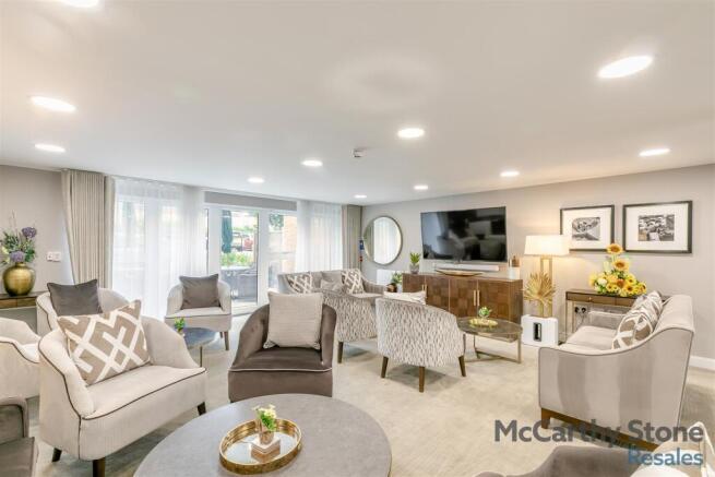2 bed Apartment for sale Image 12