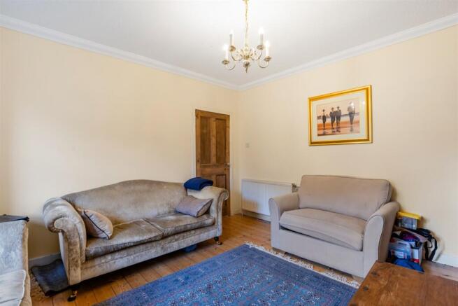 24 Lindsay Place, Kelvindale, G12 0HX photo 4