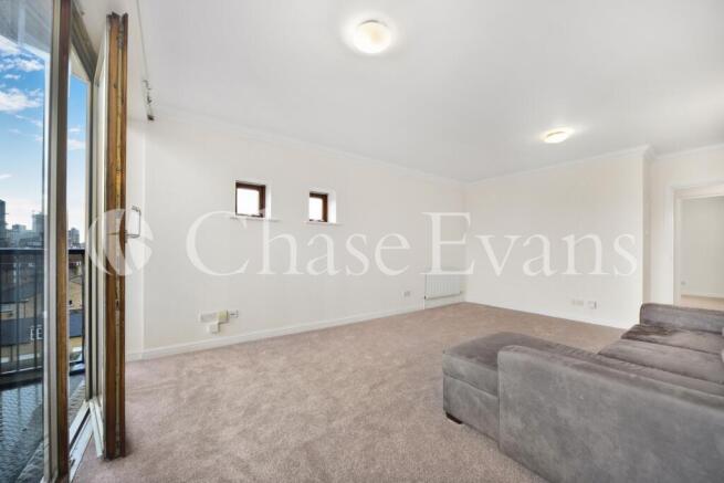 Perry Court, 1 Marit