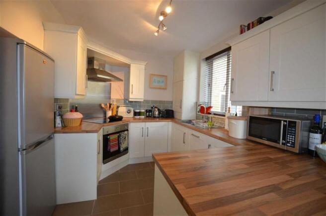 Dining kitchen