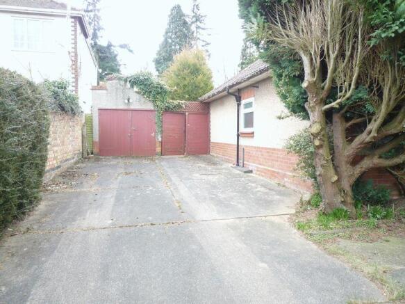 Driveway & Garage