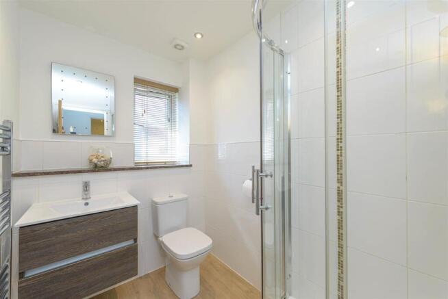 12KensingtonDrive_035.jpg