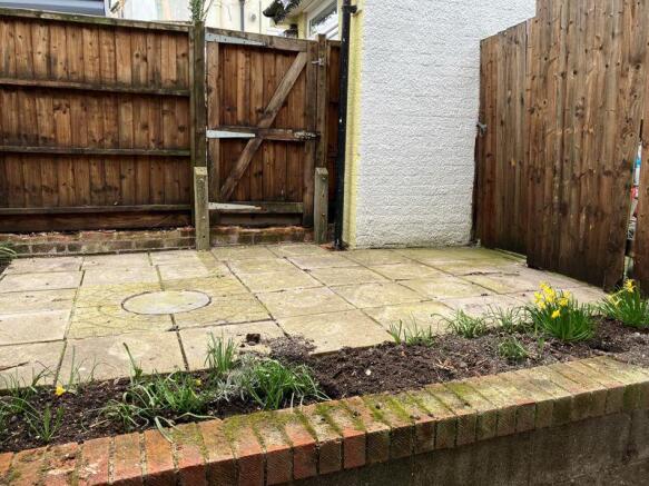 Courtyard Garden