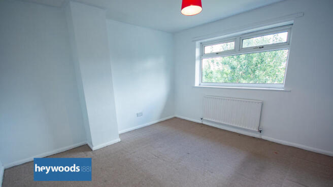 Bedroom (rear)
