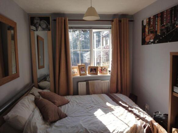 Bed2