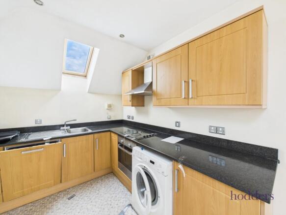 14 Priory Mews, Guildford Street, Chertsey, Surrey KT16 9BP photo 4