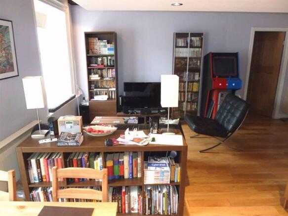 Photo 3