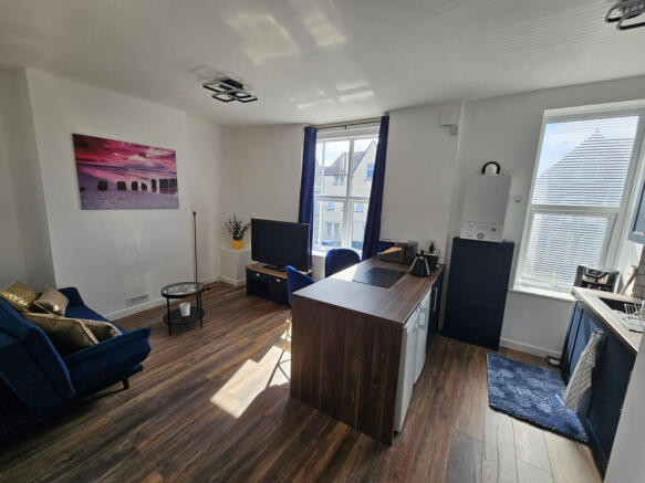 Modern 1-Bedroom Flat in Riverside