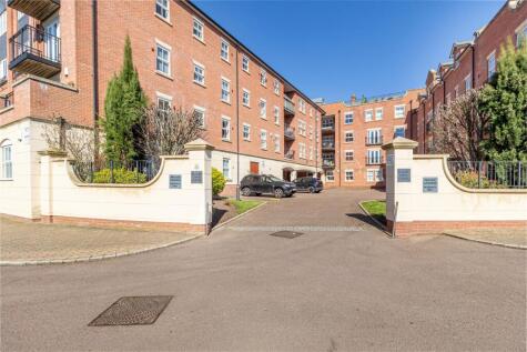 Armstrong Drive, Worcester