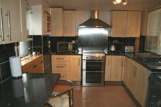 Kitchen/Breakfast Ro