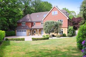 2, Burwood Park Road, Hersham, Walton-on-thames KT12 5LJ