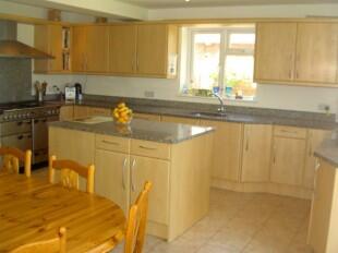Kitchen/Breakfast